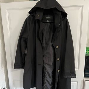 London Fog XXL trench coat with hood